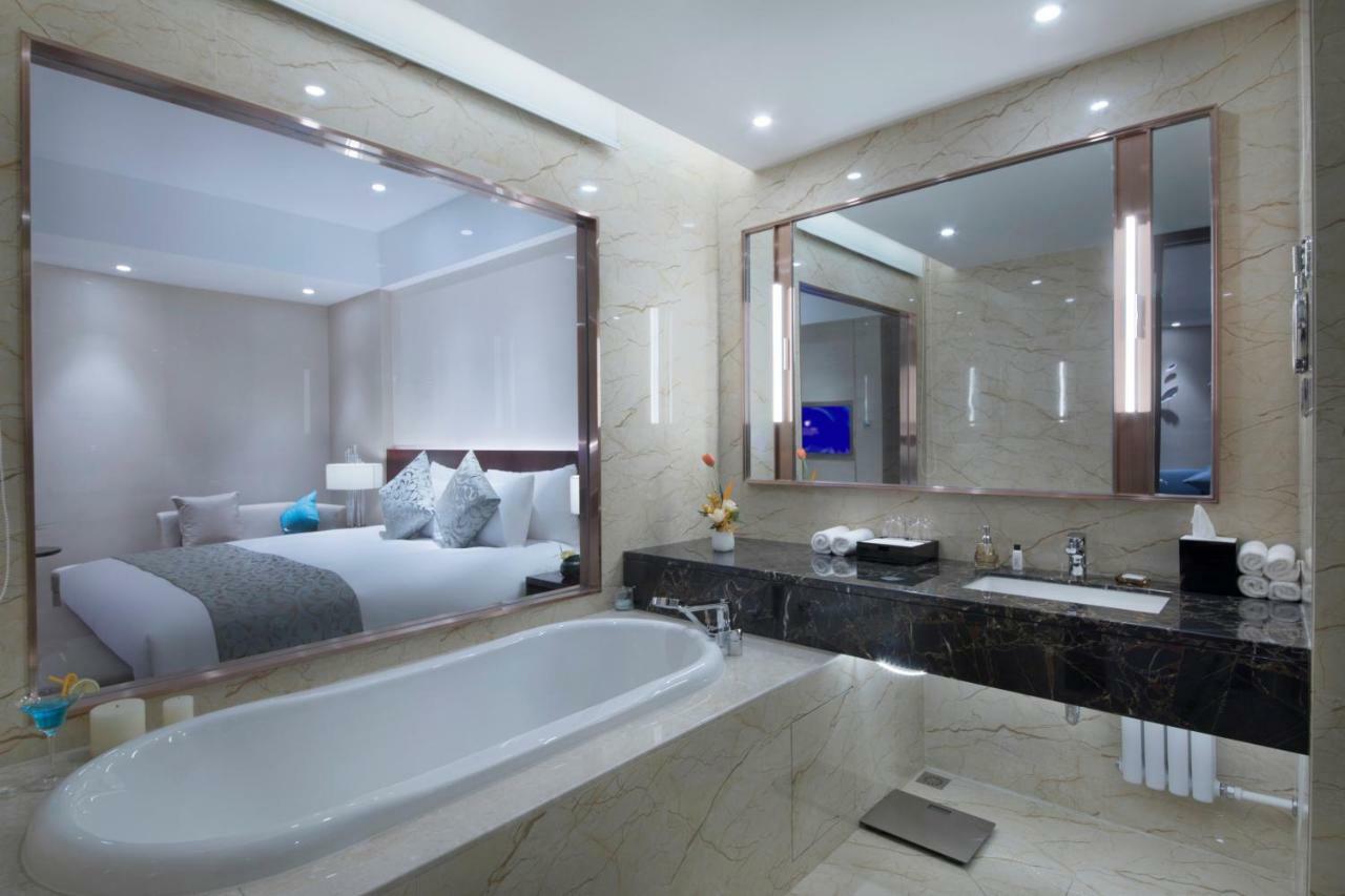 Zhuanwachang Grand New Century Hotel Jingyue Changchun מראה חיצוני תמונה